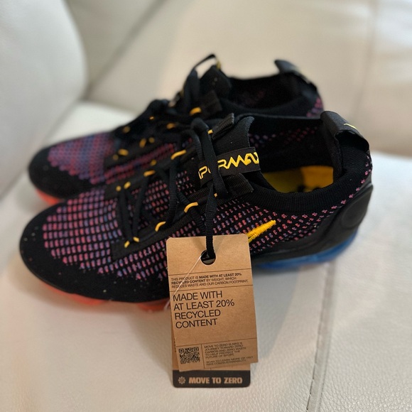 Nike Air VaporMax 2021 Flyknit GS Gradient Black Multi Womens/Boys - Picture 5 of 10